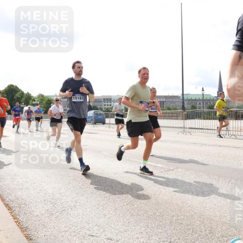 29.06.2025 - hella hamburg halbmarathon Lena Gebhardt http://msf.ph/oto/8419801 29.06.2025 10:18:16 Lombardsbrücke 20, 12939, 15183, 9844, 1159, 1160, 1234, 1268, 1325, 1554, 1622, 1641, 1820, 1982, 2087, 2147, 2335, 2634, 2703, 2931, 3125, 3138, 3202, 3321, 3482, 3977, 4123, 4383, 4710, 4738, 4804, 5004, 5290, 5611, 5733, 5909, 6270, 6332, 6533, 7094, 7160, 7454, 7641, 7649, 7838, 7882, 7883, 8067, 8128, 8248, 8341, 8607, 8799, 9222, 9539, 9586, 9658, 9717, 9734, 9748, 9798, 9834, 9844, 9964, 10172, 10174, 10332, 10509, 10659, 10687, 10908, 12498, 12541, 13341 meine-sportfotos.de