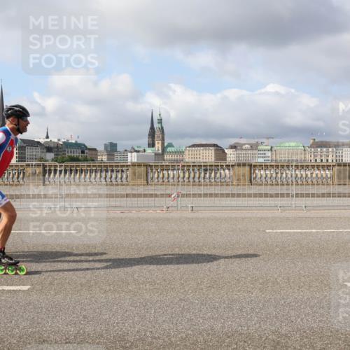 29.06.2025 - hella hamburg halbmarathon Lena Gebhardt http://msf.ph/oto/8419881 29.06.2025 08:57:38 Lombardsbrücke 218 meine-sportfotos.de