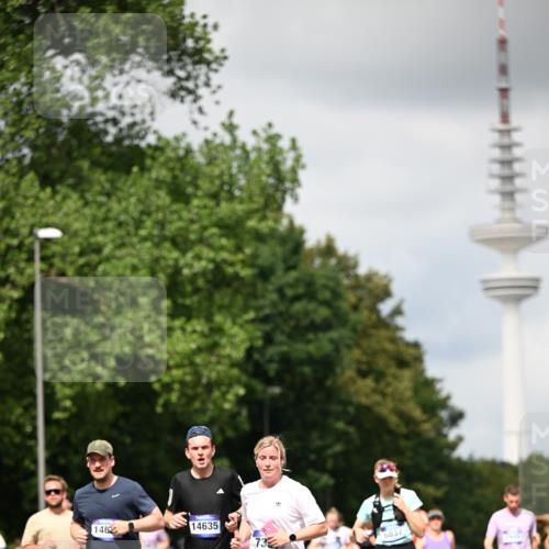 29.06.2025 - hella hamburg halbmarathon Dr. Thomas Lammeyer http://msf.ph/oto/8420690 29.06.2025 10:47:03 Kennedybrücke 1150, 1360, 1656, 1752, 1929, 1994, 2134, 2401, 2509, 2580, 2940, 2941, 3378, 3874, 4092, 4680, 4778, 5403, 5419, 6136, 6440, 6764, 6828, 6837, 7040, 7043, 7260, 7357, 7477, 7515, 7666, 8000, 8161, 8525, 8526, 9644, 9980, 10008, 10623, 10697, 10734, 10842, 11074, 11075, 11331 meine-sportfotos.de