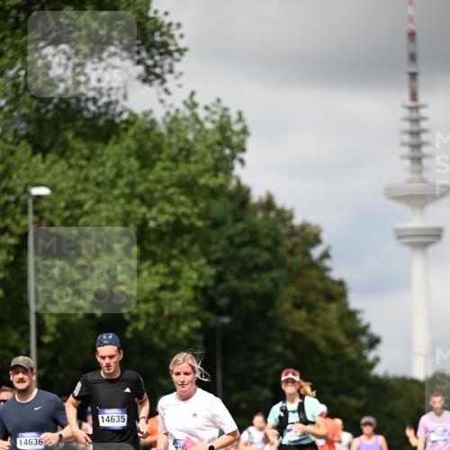 29.06.2025 - hella hamburg halbmarathon Dr. Thomas Lammeyer http://msf.ph/oto/8420717 29.06.2025 10:47:04 Kennedybrücke 1150, 1360, 1656, 1752, 1929, 1994, 2134, 2401, 2509, 2580, 2940, 2941, 3378, 3874, 4092, 4680, 4778, 5403, 5419, 6136, 6440, 6764, 6828, 6837, 7040, 7043, 7260, 7357, 7477, 7515, 7557, 7666, 8000, 8161, 8435, 8525, 8526, 9644, 9980, 10008, 10623, 10697, 10734, 10842, 11074, 11075, 11331 meine-sportfotos.de