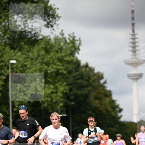 29.06.2025 - hella hamburg halbmarathon Dr. Thomas Lammeyer http://msf.ph/oto/8420738 29.06.2025 10:47:04 Kennedybrücke 1150, 1360, 1656, 1752, 1929, 1994, 2134, 2401, 2509, 2580, 2940, 2941, 3378, 3874, 4092, 4680, 4778, 5403, 5419, 6136, 6440, 6764, 6828, 6837, 7040, 7043, 7260, 7357, 7477, 7515, 7557, 7666, 8000, 8161, 8435, 8525, 8526, 9644, 9980, 10008, 10623, 10697, 10734, 10842, 11074, 11075, 11331 meine-sportfotos.de