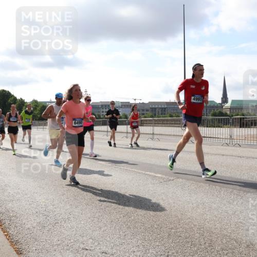 29.06.2025 - hella hamburg halbmarathon Lena Gebhardt http://msf.ph/oto/8421018 29.06.2025 09:51:42 Lombardsbrücke 2653, 14861, 6490, 12711, 4991, 1136, 1312, 1520, 1569, 1570, 1903, 1912, 1920, 1941, 2653, 2880, 2972, 3437, 3523, 3700, 4297, 4634, 4759, 4843, 4865, 4991, 4999, 5014, 5129, 5375, 5410, 6490, 6700, 6721, 6770, 6901, 7092, 7105, 7363, 7378, 7693, 7962, 8074, 8346, 8359, 8871, 8900, 9114, 9262, 9313, 9358, 9364, 9885, 10319, 10375, 10480, 10669, 10691, 10934, 11021, 11049, 11417, 11714, 11907, 11959, 12623, 12711, 14201 meine-sportfotos.de