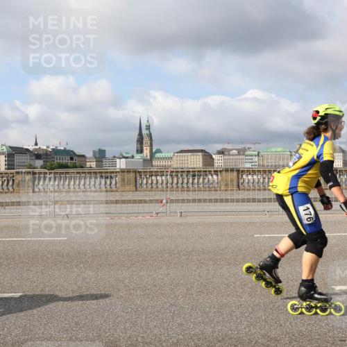 29.06.2025 - hella hamburg halbmarathon Lena Gebhardt http://msf.ph/oto/8421303 29.06.2025 08:57:46 Lombardsbrücke 176 meine-sportfotos.de