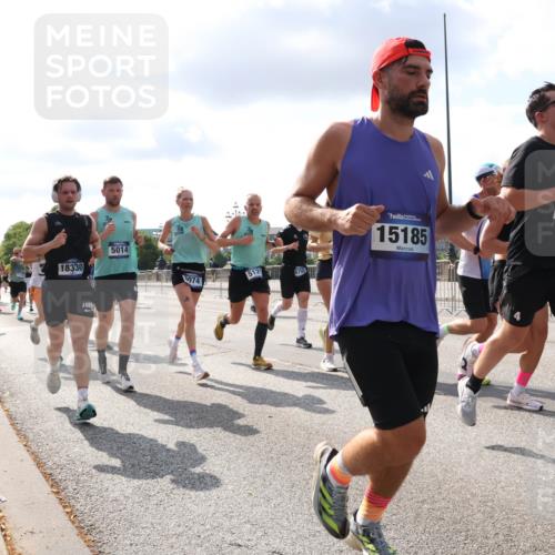 29.06.2025 - hella hamburg halbmarathon Lena Gebhardt http://msf.ph/oto/8421997 29.06.2025 09:51:53 Lombardsbrücke 18330, 5014, 074, 5129, 15185, 835, 1057, 1312, 1353, 1520, 1569, 1570, 1763, 1903, 1920, 2653, 2880, 2972, 3437, 3523, 3697, 4297, 4634, 4759, 4843, 4865, 4991, 4999, 5014, 5047, 5129, 5231, 5336, 5375, 5410, 5690, 5987, 6490, 6700, 6705, 6770, 7092, 7105, 7185, 7363, 7710, 8074, 8346, 8359, 8564, 8871, 8900, 9114, 9358, 9364, 9659, 10319, 10375, 10480, 10669, 10691, 10934, 10978, 11021, 11417, 11714, 11821, 11959, 12438, 12623, 12711 meine-sportfotos.de
