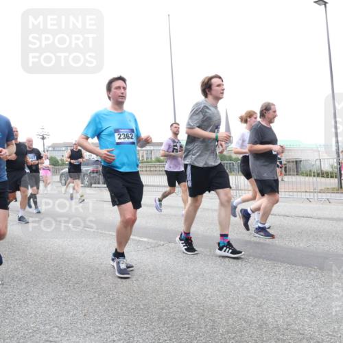 29.06.2025 - hella hamburg halbmarathon Lena Gebhardt http://msf.ph/oto/8422402 29.06.2025 10:52:48 Lombardsbrücke 20, 20, 6056, 3227, 2362, 1864, 1369, 1826, 2146, 2291, 2362, 2420, 2528, 2701, 2983, 2988, 3140, 3227, 3645, 3787, 4591, 4729, 5360, 6135, 6521, 6671, 7032, 7511, 7681, 7735, 7737, 7812, 8641, 9068, 9070, 9103, 9545, 9731, 10055, 10080, 10392, 10417, 10568, 10600, 10879, 10928, 10981, 11084, 11297, 11520, 11524, 11919, 12127, 12128, 12546, 12994, 14009, 14765, 14807, 14977, 14979 meine-sportfotos.de