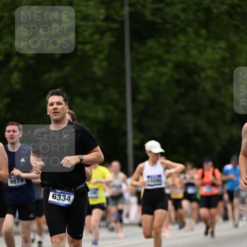 29.06.2025 - hella hamburg halbmarathon Dr. Thomas Lammeyer http://msf.ph/oto/8422862 29.06.2025 10:48:25 Kennedybrücke 1026, 1400, 1459, 1802, 1804, 2258, 2343, 2674, 2733, 3065, 3597, 4636, 4866, 5001, 5127, 5192, 5201, 5214, 5649, 5902, 5905, 6226, 6334, 6931, 7197, 8058, 8504, 8591, 9704, 9879, 10006, 10097, 10220, 10285, 10553, 11093, 11279 meine-sportfotos.de