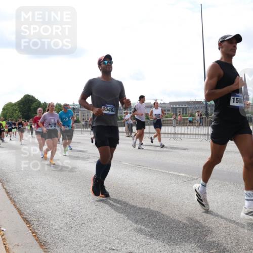 29.06.2025 - hella hamburg halbmarathon Lena Gebhardt http://msf.ph/oto/8422989 29.06.2025 10:18:52 Lombardsbrücke 5266, 19130, 5402, 1588, 123, 1234, 1349, 1521, 1718, 1755, 1820, 2096, 2703, 2781, 2802, 2821, 3026, 3105, 3118, 3202, 3529, 3591, 3592, 3631, 4123, 4383, 4718, 4802, 4845, 5034, 5049, 5098, 5264, 5266, 5323, 5834, 5910, 6194, 6249, 6332, 6413, 6477, 6482, 6533, 6736, 7051, 7121, 7160, 7214, 7252, 7454, 8341, 8665, 8780, 9270, 9272, 9276, 9505, 9549, 9586, 9652, 9658, 9748, 9756, 9757, 10037, 10172, 10467, 10502, 10687, 10816, 12541, 12548, 12552, 12703 meine-sportfotos.de