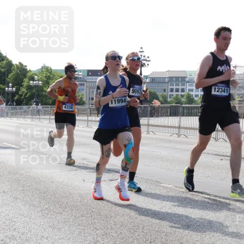 29.06.2025 - hella hamburg halbmarathon Lena Gebhardt http://msf.ph/oto/8423150 29.06.2025 09:42:58 Lombardsbrücke 14728, 5301, 4338, 11994, 9097, 12341, 4338, 5301, 5612, 7331, 7855, 9097, 9269, 9385, 10468, 11078, 11228, 11994, 12341, 12360, 12529, 12992, 13346, 13872, 13913, 14728, 14753, 14836, 16615, 17614, 18037, 18740, 19041, 19042, 19050, 19076, 19078 meine-sportfotos.de
