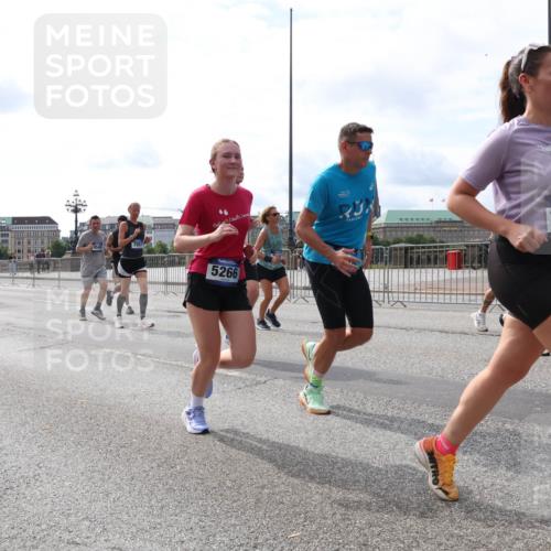 29.06.2025 - hella hamburg halbmarathon Lena Gebhardt http://msf.ph/oto/8423185 29.06.2025 10:18:54 Lombardsbrücke 8780, 2703, 9549, 705110, 5266, 19130, 1234, 1349, 1521, 1718, 1755, 1820, 2096, 2703, 2781, 2802, 2821, 3026, 3105, 3118, 3202, 3529, 3591, 3592, 3631, 4123, 4383, 4718, 4802, 4845, 5034, 5049, 5098, 5264, 5266, 5323, 5834, 5910, 6194, 6249, 6332, 6413, 6477, 6482, 6533, 6736, 7051, 7121, 7160, 7214, 7252, 7454, 8341, 8665, 8780, 9270, 9272, 9276, 9505, 9549, 9586, 9652, 9658, 9748, 9756, 9757, 10037, 10172, 10467, 10502, 10687, 10816, 12541, 12548, 12552, 12703 meine-sportfotos.de
