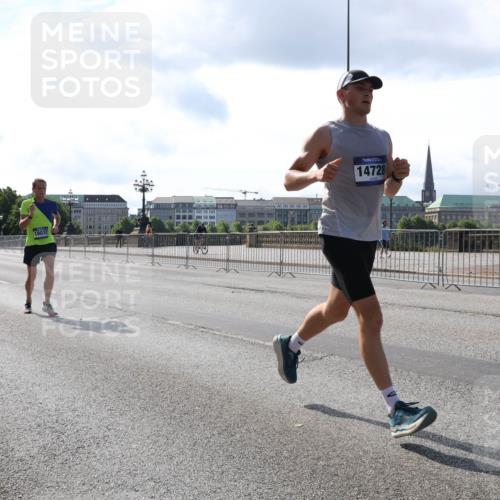 29.06.2025 - hella hamburg halbmarathon Lena Gebhardt http://msf.ph/oto/8423407 29.06.2025 09:43:02 Lombardsbrücke 18037, 14728, 666666, 4338, 5301, 5612, 7331, 7855, 9097, 9269, 9385, 9565, 9767, 10468, 10867, 11078, 11228, 11994, 12341, 12360, 12529, 12992, 13346, 13374, 13872, 13913, 14728, 14753, 14757, 14836, 15483, 15671, 16615, 17614, 18037, 18328, 18693, 18695, 18740, 18989, 19041, 19042, 19050, 19076, 19078 meine-sportfotos.de