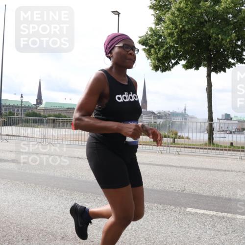 29.06.2025 - hella hamburg halbmarathon Lena Gebhardt http://msf.ph/oto/8423502 29.06.2025 10:18:58 Lombardsbrücke 17571, 1234, 1349, 1521, 1718, 1755, 1820, 2096, 2311, 2703, 2781, 2802, 2821, 3026, 3105, 3118, 3202, 3529, 3591, 3592, 3631, 4383, 4718, 4802, 4845, 5034, 5049, 5080, 5098, 5264, 5266, 5323, 5429, 5834, 5910, 6194, 6249, 6413, 6477, 6482, 6533, 6736, 7051, 7121, 7214, 7252, 7454, 8341, 8665, 8761, 8778, 8780, 9270, 9272, 9276, 9505, 9549, 9652, 9658, 9748, 9756, 9757, 10037, 10172, 10467, 10502, 10816, 12541, 12548, 12552, 12703 meine-sportfotos.de