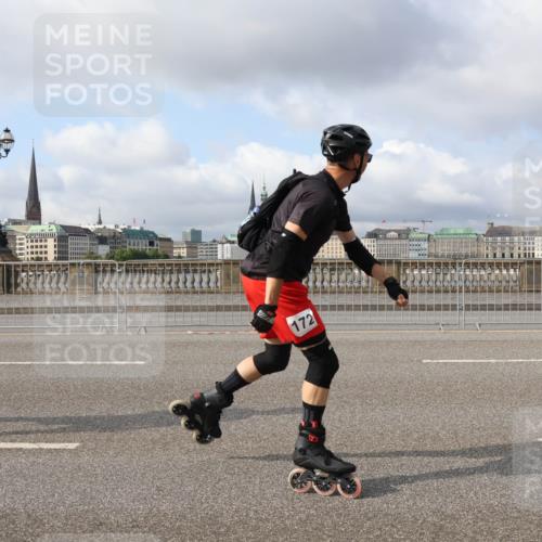 29.06.2025 - hella hamburg halbmarathon Lena Gebhardt http://msf.ph/oto/8423641 29.06.2025 08:58:10 Lombardsbrücke 174, 172 meine-sportfotos.de