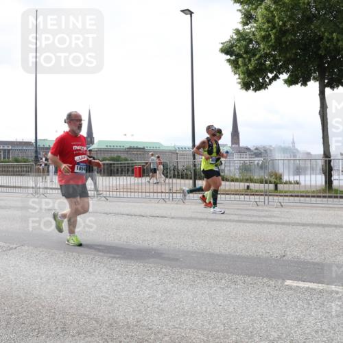 29.06.2025 - hella hamburg halbmarathon Lena Gebhardt http://msf.ph/oto/8423651 29.06.2025 10:43:09 Lombardsbrücke 879, 1854, 1149, 1155, 1467, 1656, 1788, 1816, 1878, 1964, 2103, 2158, 2267, 2361, 2401, 2450, 2509, 2971, 3074, 3238, 3283, 3329, 3378, 3518, 3638, 3764, 4056, 4092, 4105, 4177, 4302, 4367, 4385, 4680, 5067, 5268, 5610, 5720, 5755, 5967, 6440, 7043, 7461, 7872, 8135, 8161, 8184, 8408, 8435, 8795, 8991, 9072, 9304, 9378, 9639, 9641, 9644, 9976, 10008, 10180, 10697, 11142, 11710, 12151, 12441, 13049 meine-sportfotos.de