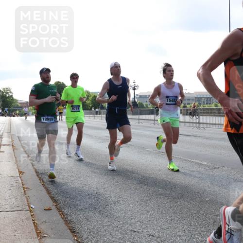 29.06.2025 - hella hamburg halbmarathon Lena Gebhardt http://msf.ph/oto/8423833 29.06.2025 09:43:11 Lombardsbrücke 18989, 9767, 15483, 1475, 1271, 4338, 5301, 5612, 6090, 7331, 7380, 7855, 9097, 9269, 9385, 9565, 9767, 10867, 11228, 11994, 12341, 12360, 12529, 12992, 13346, 13374, 14728, 14753, 14757, 14836, 15483, 15671, 17614, 18037, 18328, 18693, 18695, 18740, 18989, 19041, 19042, 19050, 19076, 19078 meine-sportfotos.de