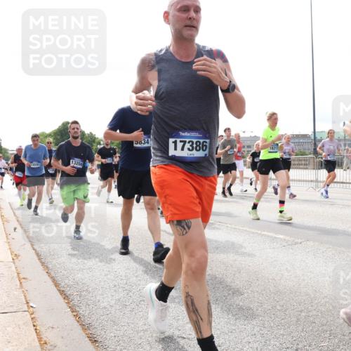 29.06.2025 - hella hamburg halbmarathon Lena Gebhardt http://msf.ph/oto/8424018 29.06.2025 10:19:04 Lombardsbrücke 11602, 18591, 13204, 5323, 5834, 17386, 1891, 18217, 18519, 1349, 1521, 1718, 1755, 2096, 2311, 2589, 2781, 2802, 2812, 2821, 3026, 3105, 3118, 3529, 3591, 3592, 3631, 4718, 4722, 4802, 4845, 5034, 5049, 5080, 5098, 5178, 5264, 5266, 5323, 5429, 5834, 5910, 6194, 6249, 6413, 6477, 6482, 6542, 6736, 7051, 7121, 7214, 7252, 8665, 8761, 8778, 8780, 9252, 9270, 9272, 9276, 9505, 9549, 9652, 9756, 9757, 10037, 10039, 10124, 10129, 10467, 10502, 10816 meine-sportfotos.de