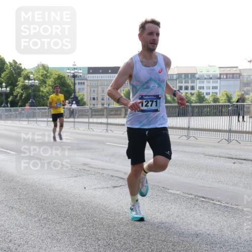 29.06.2025 - hella hamburg halbmarathon Lena Gebhardt http://msf.ph/oto/8424054 29.06.2025 09:43:14 Lombardsbrücke 1271, 1271, 4338, 5301, 5612, 6090, 7331, 7380, 7855, 9097, 9385, 9565, 9767, 10867, 11228, 11994, 12341, 12360, 12529, 12992, 13346, 13374, 14728, 14753, 14757, 14836, 15483, 15671, 18037, 18328, 18693, 18695, 18740, 18989, 19076 meine-sportfotos.de