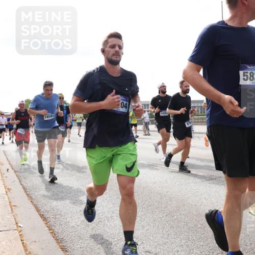29.06.2025 - hella hamburg halbmarathon Lena Gebhardt http://msf.ph/oto/8424142 29.06.2025 10:19:06 Lombardsbrücke 18591, 11602, 3105, 04, 1435, 5834, 7252, 9270, 1349, 1521, 1718, 1755, 2096, 2311, 2589, 2781, 2802, 2812, 2821, 3026, 3105, 3118, 3591, 3592, 3631, 4718, 4722, 4802, 4845, 5034, 5049, 5080, 5098, 5178, 5264, 5266, 5323, 5429, 5834, 5910, 6194, 6249, 6413, 6477, 6482, 6542, 6736, 7051, 7121, 7143, 7214, 7252, 8575, 8665, 8761, 8778, 8780, 9252, 9270, 9272, 9276, 9549, 9652, 9756, 9757, 10037, 10039, 10124, 10129, 10467, 10502, 10816 meine-sportfotos.de
