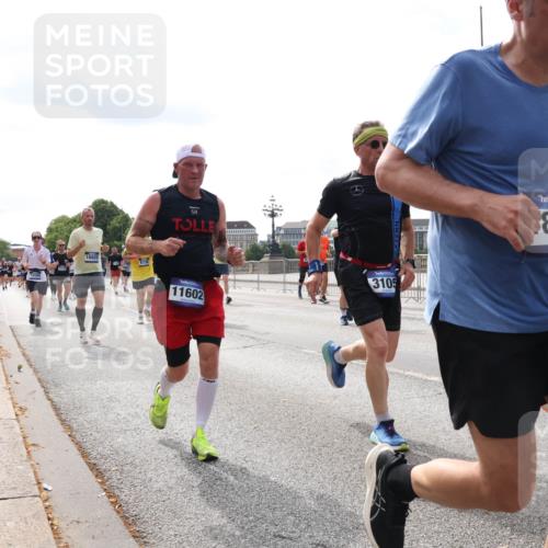 29.06.2025 - hella hamburg halbmarathon Lena Gebhardt http://msf.ph/oto/8424287 29.06.2025 10:19:07 Lombardsbrücke 16925, 6736, 11602, 3105, 8591, 1349, 1521, 1718, 1755, 2096, 2311, 2589, 2781, 2802, 2812, 2821, 2895, 3026, 3105, 3118, 3591, 3592, 3631, 4718, 4722, 4802, 4845, 5034, 5049, 5080, 5098, 5178, 5264, 5266, 5323, 5429, 5834, 5910, 6194, 6249, 6413, 6477, 6482, 6542, 6736, 7051, 7121, 7143, 7214, 7252, 8575, 8665, 8761, 8778, 8780, 9252, 9270, 9272, 9276, 9549, 9652, 9756, 9757, 10037, 10039, 10124, 10129, 10467, 10816 meine-sportfotos.de