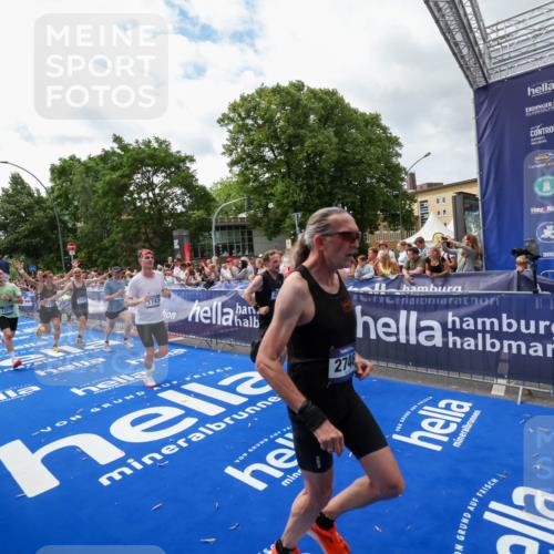 29.06.2025 - hella hamburg halbmarathon Zöllner http://msf.ph/oto/8424535 29.06.2025 10:33:54 Ziel 1743, 2228, 2243, 2746, 10865, 13771, 14310, 14466, 15500, 16243 meine-sportfotos.de