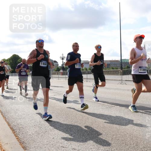 29.06.2025 - hella hamburg halbmarathon Lena Gebhardt http://msf.ph/oto/8424590 29.06.2025 09:52:23 Lombardsbrücke 449, 5, 10741, 1468, 1139, 11495, 1057, 1139, 1169, 1220, 1312, 1353, 1415, 1468, 1512, 1569, 1604, 1631, 1763, 3305, 3618, 3697, 3852, 4565, 4871, 4915, 5007, 5011, 5014, 5047, 5129, 5231, 5336, 5690, 5987, 6373, 6550, 6700, 6705, 6711, 6770, 7067, 7185, 7432, 7451, 7710, 7865, 7961, 8074, 8564, 8852, 9348, 9358, 9444, 9547, 9659, 10493, 10691, 10741, 10796, 10978, 11062, 11495, 11679, 11779, 11821, 12046, 12438, 12772, 13403, 13614, 13728, 14257 meine-sportfotos.de
