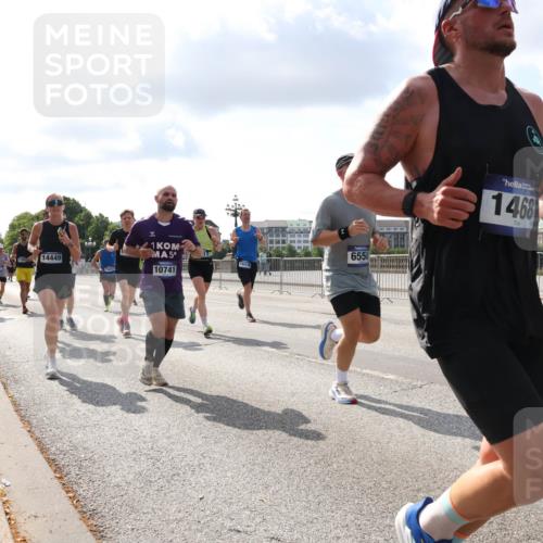 29.06.2025 - hella hamburg halbmarathon Lena Gebhardt http://msf.ph/oto/8424653 29.06.2025 09:52:24 Lombardsbrücke 14449, 1, 5, 10741, 11, 6550, 1468, 1057, 1139, 1169, 1220, 1312, 1353, 1415, 1468, 1512, 1569, 1604, 1631, 1763, 3305, 3618, 3697, 3852, 4565, 4871, 4915, 5007, 5011, 5047, 5231, 5336, 5690, 5987, 6373, 6550, 6700, 6705, 6711, 6770, 7067, 7185, 7432, 7451, 7710, 7865, 7961, 8564, 8852, 9348, 9358, 9444, 9547, 9659, 10493, 10741, 10796, 10978, 11062, 11495, 11679, 11779, 11821, 12046, 12438, 12772, 13403, 13614, 13728, 14257 meine-sportfotos.de