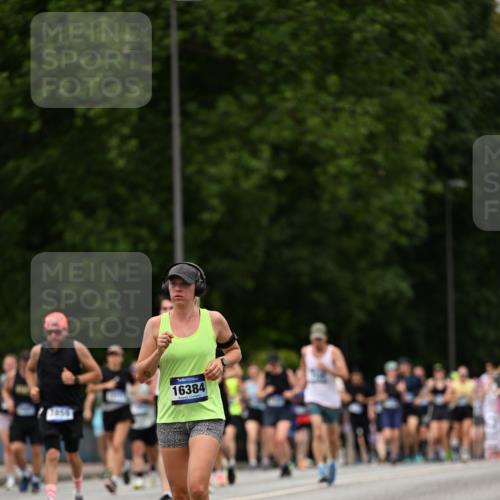 29.06.2025 - hella hamburg halbmarathon Dr. Thomas Lammeyer http://msf.ph/oto/8424842 29.06.2025 10:49:41 Kennedybrücke 1024, 1774, 1798, 2550, 2779, 3570, 4275, 4337, 4388, 5099, 5190, 5339, 5949, 6841, 6888, 7699, 7859, 7912, 8745, 8907, 9536, 10562, 10668, 10727 meine-sportfotos.de