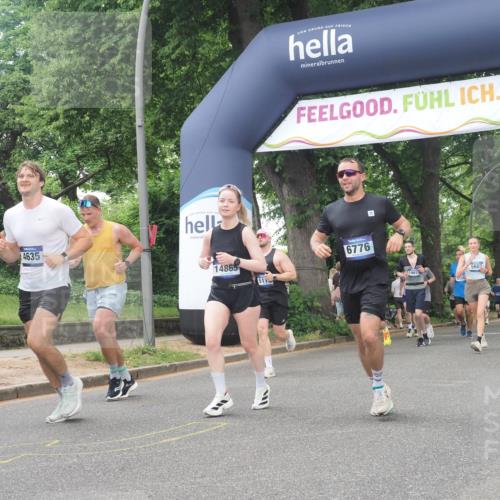29.06.2025 - hella hamburg halbmarathon KatJ http://msf.ph/oto/8425493 29.06.2025 10:39:23 Zwischen KM18-KM19 3426, 4635, 5116, 5607, 6776, 7409 meine-sportfotos.de