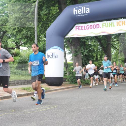 29.06.2025 - hella hamburg halbmarathon KatJ http://msf.ph/oto/8425810 29.06.2025 10:39:27 Zwischen KM18-KM19 2396, 3426, 4558, 4635, 5116, 5607, 6562, 6776, 8661, 8720 meine-sportfotos.de