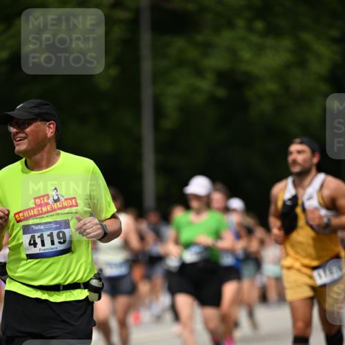29.06.2025 - hella hamburg halbmarathon Dr. Thomas Lammeyer http://msf.ph/oto/8425845 29.06.2025 10:50:11 Kennedybrücke 1060, 1085, 1465, 1854, 2217, 2657, 2664, 2846, 2954, 2965, 3357, 3377, 3879, 3993, 4099, 4102, 4119, 4820, 5108, 5190, 5339, 5703, 5914, 6393, 6763, 6788, 6980, 7530, 7699, 7983, 8272, 8594, 9536, 11119, 11332, 11393 meine-sportfotos.de