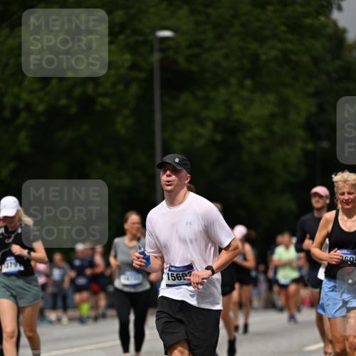 29.06.2025 - hella hamburg halbmarathon Dr. Thomas Lammeyer http://msf.ph/oto/8426075 29.06.2025 10:50:17 Kennedybrücke 1060, 1085, 1421, 1426, 1465, 1854, 2217, 2657, 2664, 2954, 2965, 3357, 3377, 4099, 4102, 4119, 4223, 4224, 4820, 5108, 5703, 5914, 6393, 6763, 6788, 6980, 7303, 7530, 7983, 8594, 10812, 11119, 11332, 11393 meine-sportfotos.de