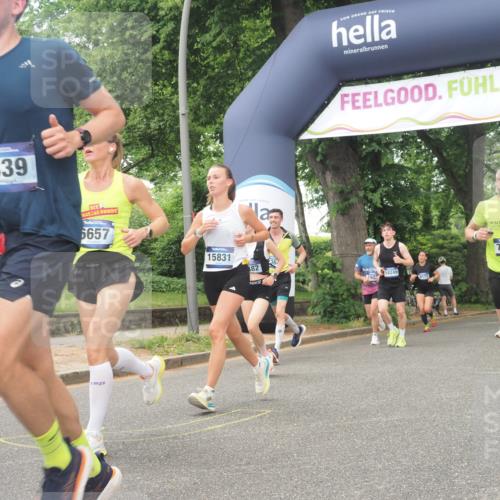 29.06.2025 - hella hamburg halbmarathon KatJ http://msf.ph/oto/8426178 29.06.2025 10:39:33 Zwischen KM18-KM19 2364, 2396, 4814, 4839, 5032, 5482, 6562, 6657, 7178, 7724, 7732, 8172, 8661, 8710, 8720 meine-sportfotos.de