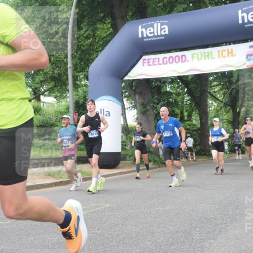 29.06.2025 - hella hamburg halbmarathon KatJ http://msf.ph/oto/8426285 29.06.2025 10:39:35 Zwischen KM18-KM19 1683, 2364, 4121, 4814, 4839, 5032, 5482, 6562, 6657, 7178, 7724, 7732, 8172, 8661, 8710 meine-sportfotos.de