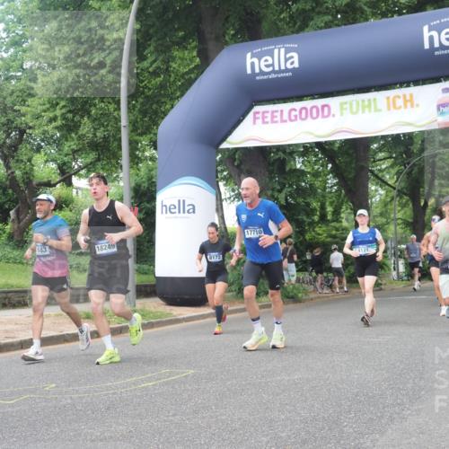 29.06.2025 - hella hamburg halbmarathon KatJ http://msf.ph/oto/8426323 29.06.2025 10:39:35 Zwischen KM18-KM19 1683, 2364, 4121, 4814, 4839, 5032, 5482, 6562, 6657, 7178, 7724, 7732, 8172, 8661, 8710 meine-sportfotos.de