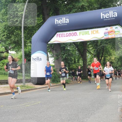 29.06.2025 - hella hamburg halbmarathon KatJ http://msf.ph/oto/8426865 29.06.2025 10:39:47 Zwischen KM18-KM19 1657, 2814, 5008, 5020, 5093, 6198, 7383 meine-sportfotos.de