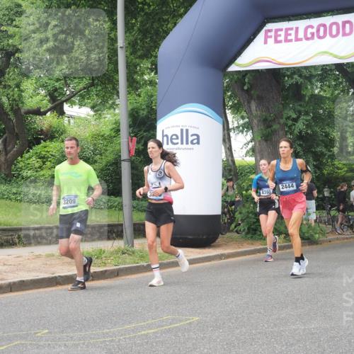 29.06.2025 - hella hamburg halbmarathon KatJ http://msf.ph/oto/8427201 29.06.2025 10:40:02 Zwischen KM18-KM19 1706, 2444, 3208, 3209, 5169, 5194, 6390, 7130, 7786, 8390, 8447 meine-sportfotos.de