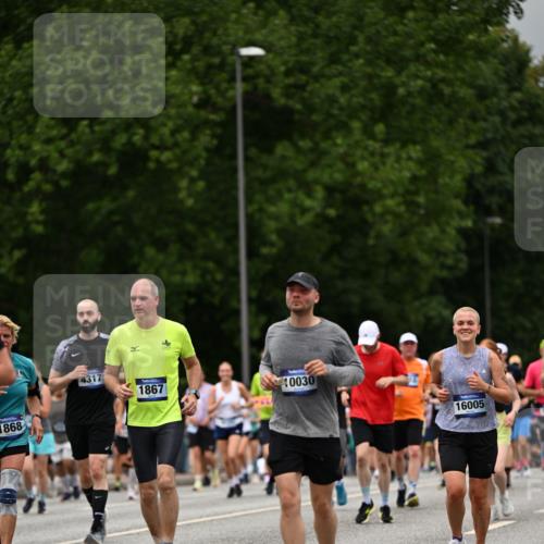 29.06.2025 - hella hamburg halbmarathon Dr. Thomas Lammeyer http://msf.ph/oto/8427346 29.06.2025 10:50:48 Kennedybrücke 1033, 1429, 1695, 1867, 1868, 1924, 1983, 2008, 2398, 2423, 2773, 2813, 2917, 3160, 3164, 3410, 4202, 4296, 4306, 4317, 4572, 5044, 5769, 5770, 6124, 6161, 6392, 8477, 8486, 9120, 9121, 9243, 9337, 9445, 10030, 10230, 10327, 10329, 10367, 11253, 11361 meine-sportfotos.de