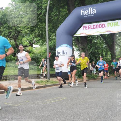 29.06.2025 - hella hamburg halbmarathon KatJ http://msf.ph/oto/8427387 29.06.2025 10:40:07 Zwischen KM18-KM19 2444, 3208, 3209, 3715, 4065, 5638, 8390, 8587, 8651 meine-sportfotos.de