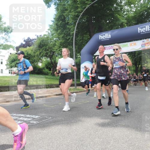 29.06.2025 - hella hamburg halbmarathon KatJ http://msf.ph/oto/8427548 29.06.2025 10:40:10 Zwischen KM18-KM19 2208, 3715, 4065, 5378, 5638, 6481, 7896, 8273, 8587, 8651 meine-sportfotos.de