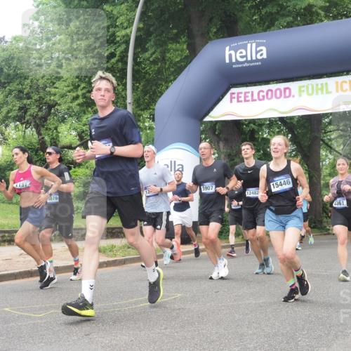 29.06.2025 - hella hamburg halbmarathon KatJ http://msf.ph/oto/8427793 29.06.2025 10:40:18 Zwischen KM18-KM19 1151, 1258, 3952, 4029, 5907, 6481, 8361 meine-sportfotos.de