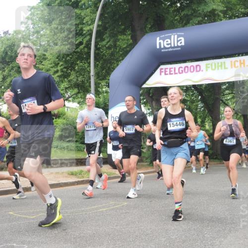 29.06.2025 - hella hamburg halbmarathon KatJ http://msf.ph/oto/8427804 29.06.2025 10:40:19 Zwischen KM18-KM19 1151, 1258, 2082, 3952, 4029, 5907, 8361 meine-sportfotos.de