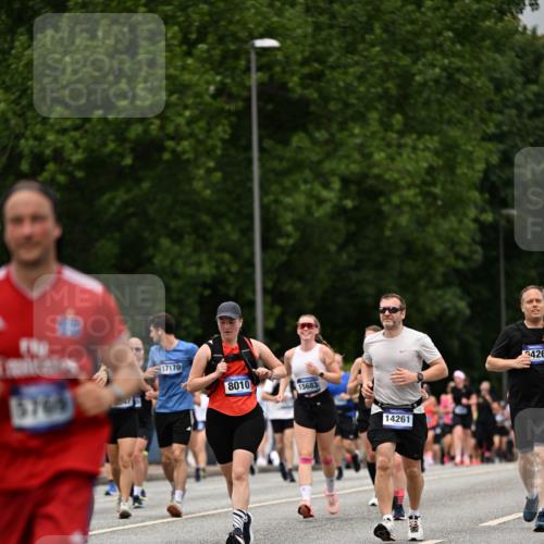 29.06.2025 - hella hamburg halbmarathon Dr. Thomas Lammeyer http://msf.ph/oto/8427871 29.06.2025 10:51:00 Kennedybrücke 1004, 1033, 1100, 1104, 1429, 1867, 1868, 1924, 2423, 2662, 2665, 2697, 2773, 2813, 3160, 3410, 3896, 4104, 4202, 4296, 4306, 4317, 4448, 4483, 4572, 5635, 5769, 5770, 5854, 5892, 6392, 6623, 7073, 7268, 7374, 8010, 8047, 8477, 8486, 8706, 9120, 9121, 9243, 9337, 9426, 9445, 9774, 9949, 10030, 10327, 10329, 11253, 11361, 11408 meine-sportfotos.de