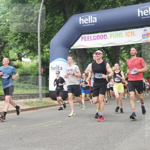 29.06.2025 - hella hamburg halbmarathon KatJ http://msf.ph/oto/8427905 29.06.2025 10:40:23 Zwischen KM18-KM19 1151, 1549, 2082, 4770, 5907, 6511, 6512, 7177, 7274, 8361 meine-sportfotos.de