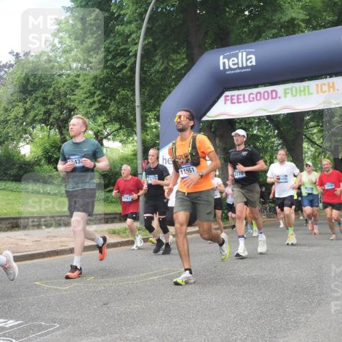 29.06.2025 - hella hamburg halbmarathon KatJ http://msf.ph/oto/8427977 29.06.2025 10:40:26 Zwischen KM18-KM19 1061, 1499, 1549, 2082, 4770, 6511, 6512, 6628, 6897, 7177, 7274 meine-sportfotos.de