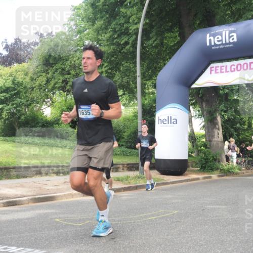 29.06.2025 - hella hamburg halbmarathon KatJ http://msf.ph/oto/8428175 29.06.2025 10:40:32 Zwischen KM18-KM19 1061, 1499, 2074, 6628, 6877, 6897, 7232 meine-sportfotos.de