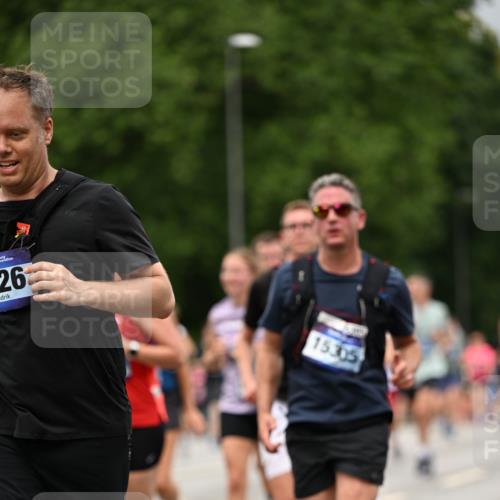 29.06.2025 - hella hamburg halbmarathon Dr. Thomas Lammeyer http://msf.ph/oto/8428233 29.06.2025 10:51:08 Kennedybrücke 1004, 1033, 1100, 1104, 1371, 1375, 1429, 1608, 1837, 1961, 1999, 2423, 2662, 2665, 2697, 2773, 2813, 3410, 3896, 4104, 4306, 4317, 4448, 4483, 5635, 5697, 5769, 5770, 5854, 5892, 6392, 6485, 6623, 7073, 7268, 7364, 7368, 7374, 7430, 7431, 8010, 8047, 8486, 8706, 8967, 9120, 9121, 9337, 9426, 9774, 9949, 10329, 11160, 11361, 11408 meine-sportfotos.de