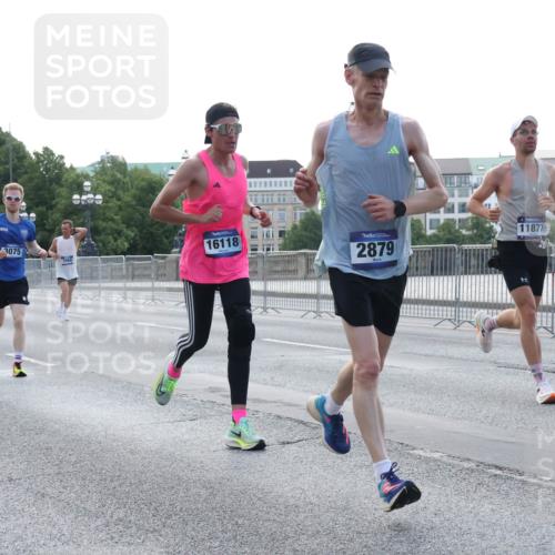 29.06.2025 - hella hamburg halbmarathon Lena Gebhardt http://msf.ph/oto/8428339 29.06.2025 09:44:22 Lombardsbrücke 13779, 3075, 16118, 2879, 11877, 1065, 1122, 1953, 2483, 2879, 3075, 3189, 3379, 3968, 5308, 5344, 7231, 7349, 7793, 8376, 8975, 9047, 9079, 10106, 10173, 10222, 10655, 10790, 11150, 11877, 12337, 12369, 13383, 13606, 13779, 14828, 15576, 15655, 15880, 16118, 17258, 17354, 18699, 19114 meine-sportfotos.de