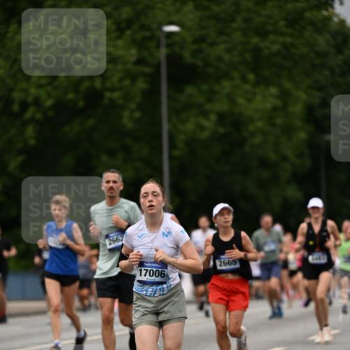 29.06.2025 - hella hamburg halbmarathon Dr. Thomas Lammeyer http://msf.ph/oto/8428377 29.06.2025 10:51:11 Kennedybrücke 1004, 1100, 1104, 1371, 1375, 1608, 1837, 1961, 1999, 2327, 2423, 2662, 2665, 2697, 2813, 3406, 3407, 3410, 3896, 4104, 4306, 4448, 4483, 5635, 5697, 5769, 5770, 5854, 5892, 6392, 6485, 6623, 6740, 7073, 7268, 7364, 7368, 7374, 7430, 7431, 8010, 8047, 8486, 8706, 8967, 9120, 9121, 9337, 9426, 9774, 9949, 10514, 10515, 10591, 11160, 11361, 11408 meine-sportfotos.de
