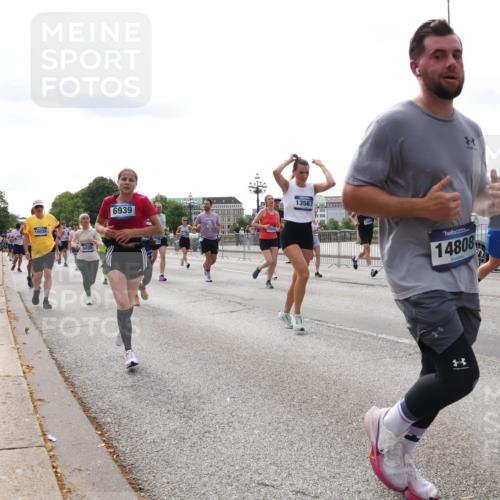 29.06.2025 - hella hamburg halbmarathon Lena Gebhardt http://msf.ph/oto/8428549 29.06.2025 10:19:38 Lombardsbrücke 10039, 5035, 6939, 13567, 14808, 2993, 1145, 1154, 1332, 1534, 1708, 2017, 2311, 2357, 2405, 2441, 2589, 2795, 2812, 2895, 2918, 2993, 2995, 3446, 3678, 4108, 4110, 4170, 4562, 4570, 4722, 4979, 5035, 5080, 5123, 5178, 5251, 5429, 5449, 5849, 5878, 6444, 6542, 6796, 6797, 6872, 6874, 6939, 7137, 7143, 7248, 7249, 7836, 7917, 8146, 8427, 8537, 8575, 8761, 8778, 9252, 9856, 10039, 10124, 10129, 10349, 10540, 10594, 11036 meine-sportfotos.de
