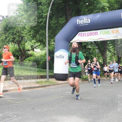 29.06.2025 - hella hamburg halbmarathon KatJ http://msf.ph/oto/8428710 29.06.2025 10:40:51 Zwischen KM18-KM19 2058, 2099, 2771, 6762, 7478 meine-sportfotos.de