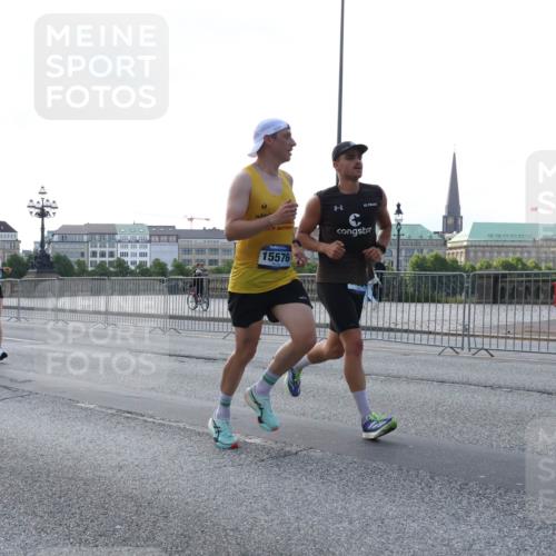 29.06.2025 - hella hamburg halbmarathon Lena Gebhardt http://msf.ph/oto/8429319 29.06.2025 09:44:30 Lombardsbrücke 2025, 1065, 15576, 1888, 1065, 1122, 1953, 2021, 2879, 3075, 3845, 3968, 4678, 5308, 5344, 7231, 7349, 7793, 8975, 9047, 9079, 10106, 10173, 10222, 10655, 10790, 11877, 12337, 12369, 13383, 13606, 13779, 14828, 15268, 15576, 15583, 15655, 15880, 16118, 17258, 17354, 18567, 18699, 19114 meine-sportfotos.de
